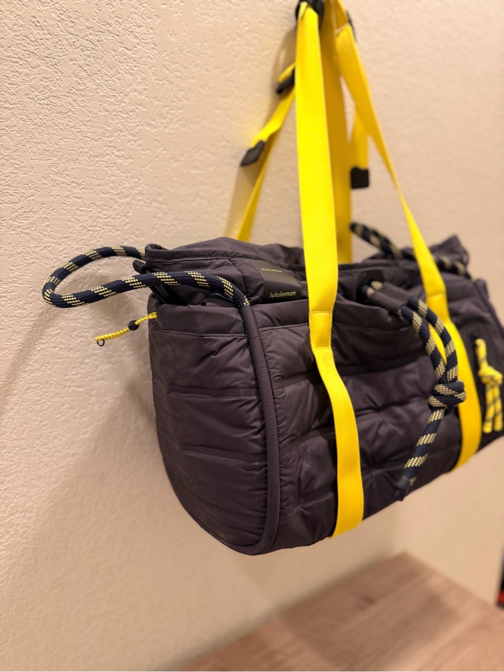 lululemon athletica x Roksanda Face Forward Duffel Black - Picture 3 of 15